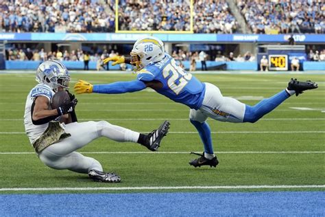 Chargers’ defense under Brandon Staley reaches new lows in shootout loss to Lions
